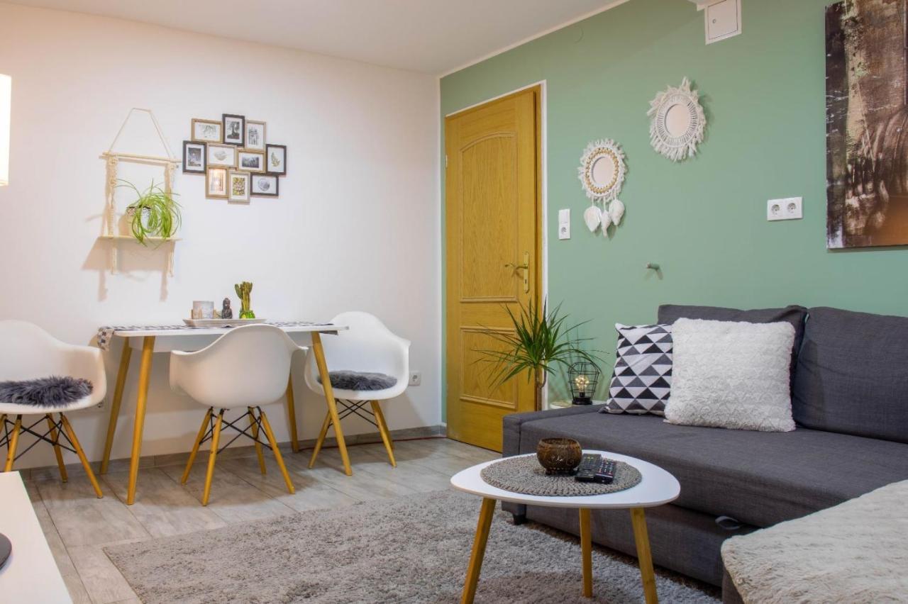Kleine Gemuetliche Einliegerwohnung Mit Garten Und Pool Nordstemmen Exterior photo